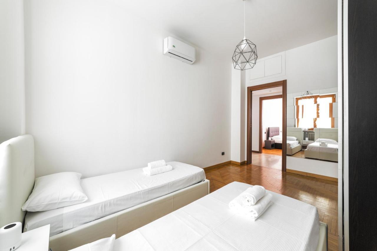 Cenisio M5 Lovely - With Balcony! Appartement *
